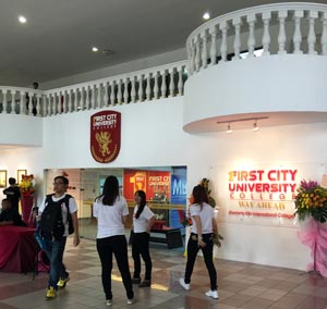 First City University College offers the A-Levels and AUSMAT at their 13-acre campus in Bandar Utama