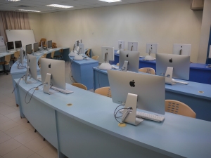 Mac Lab for design students at KDU College Penang