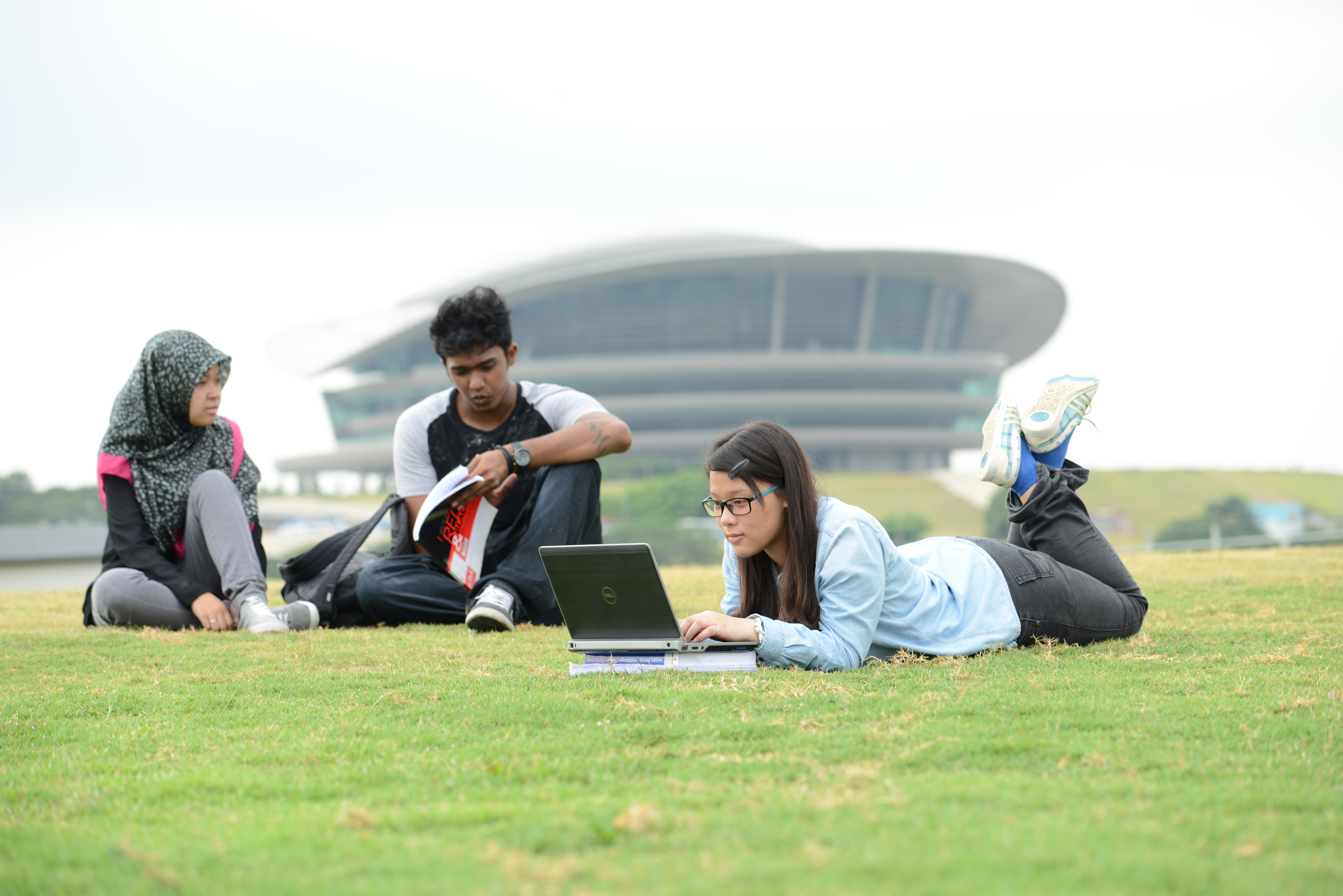 Heriot-Watt University Malaysia students studying on top of the building’s green roof – the first of its kind in Malaysia