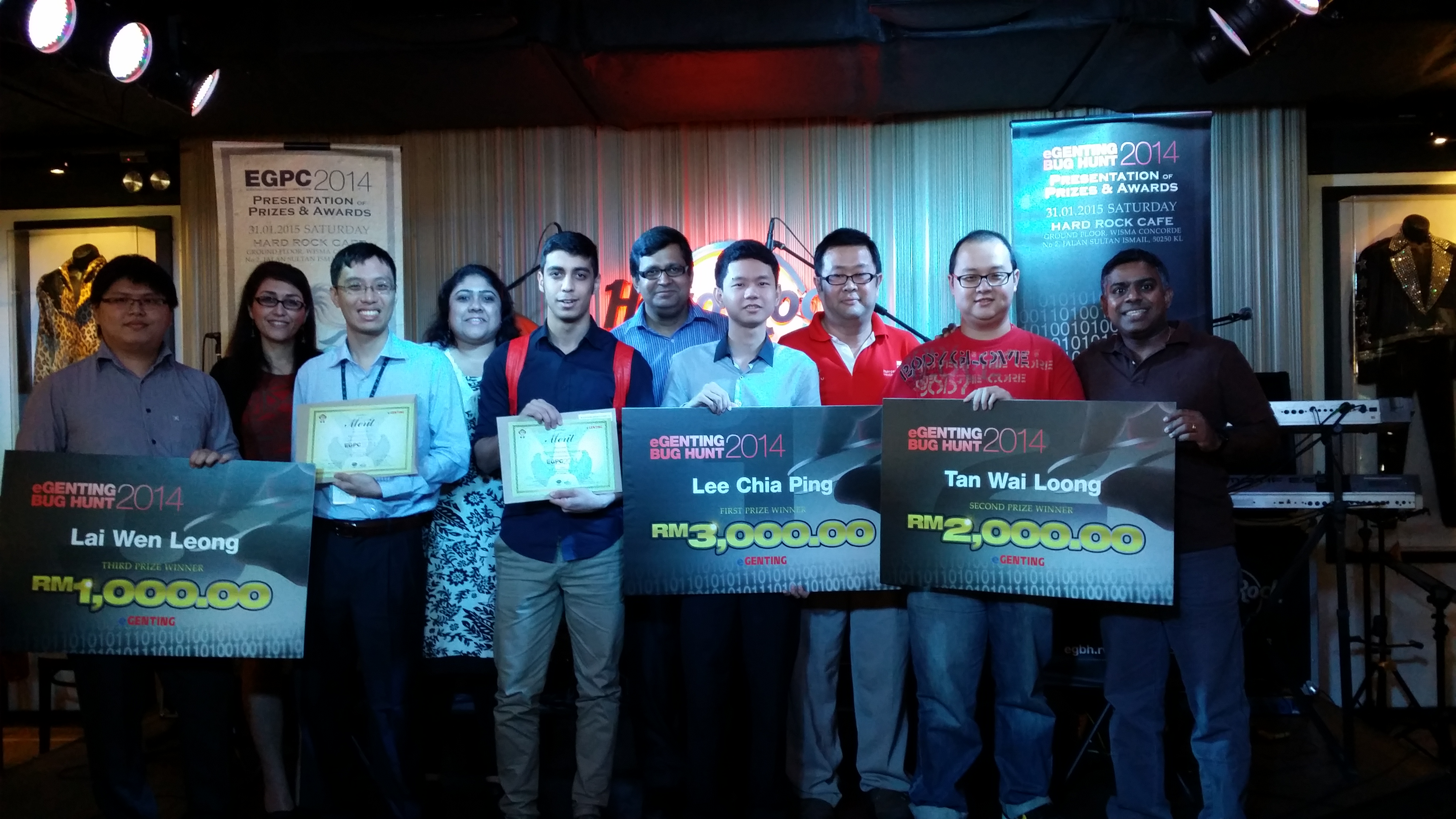 Asia Pacific University students win the E-Genting Bug Hunt (EGBH) 2014 